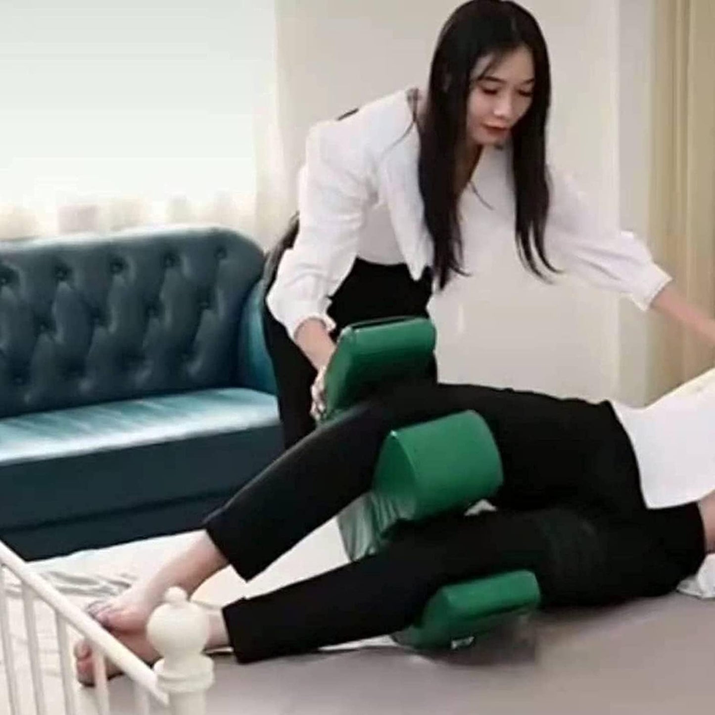 Bed rest patient turning U-shaped pillow
